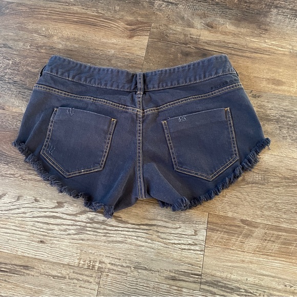 BILLABONG jean shorts 31 - Picture 2 of 4